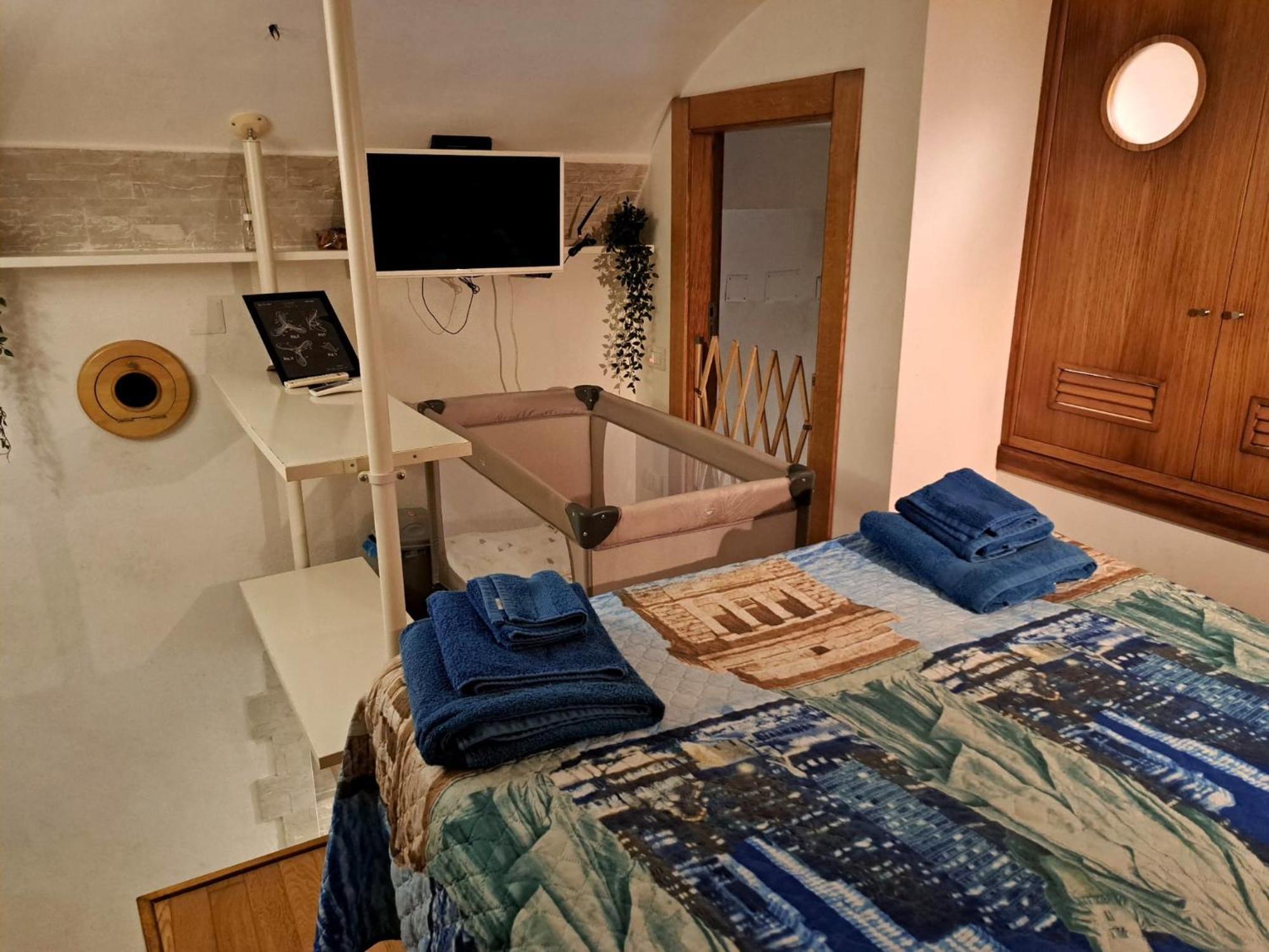Toledo 27, A Due Passi Da Piazza Del Plebiscito Apartment Naples Exterior photo